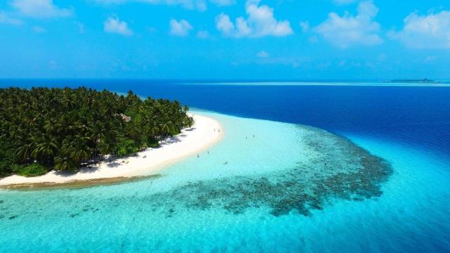 Hotel Fihalhohi Maldives