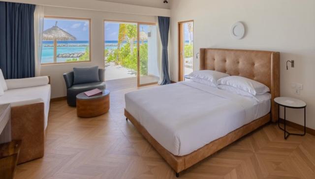 Joy Island Maldives Resort