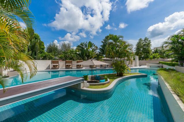 Hotel Dewa Phuket Resort & Villas