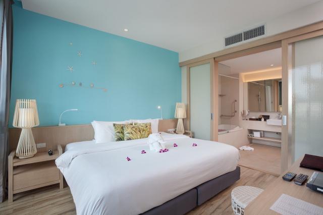 Hotel Mai Khao Lak Beach Resort & Spa
