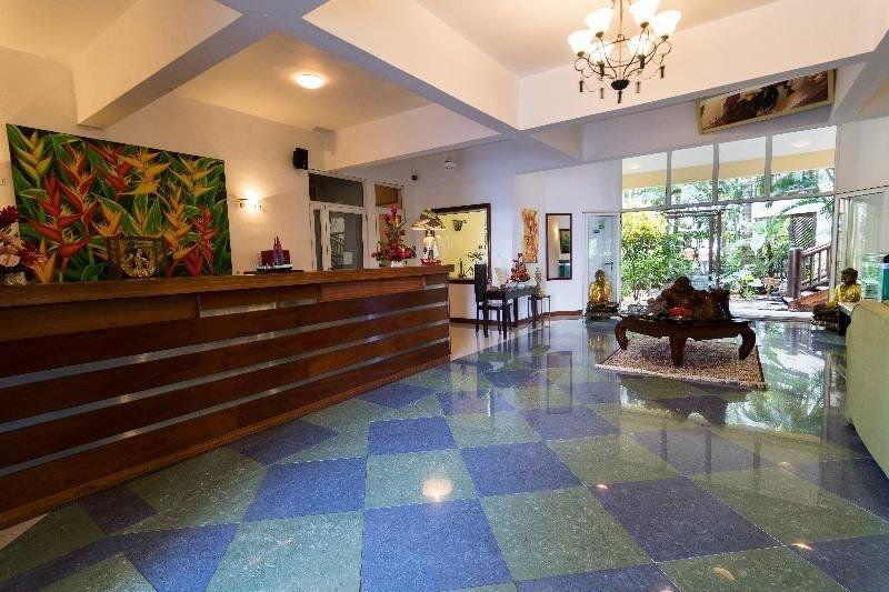 Hotel Hibiscus Beach Resort & Spa