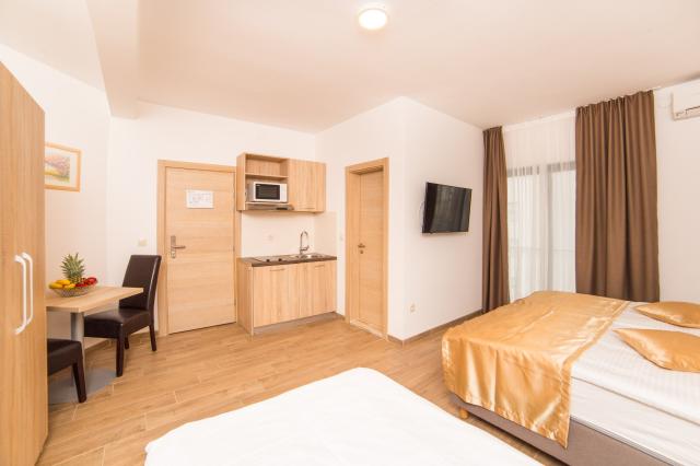 Apartmány Triton s polopenzí 