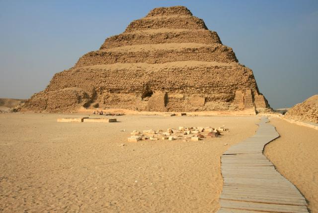 Objevte tajemství pyramid s čestným hostem Miroslavem Bártou a 