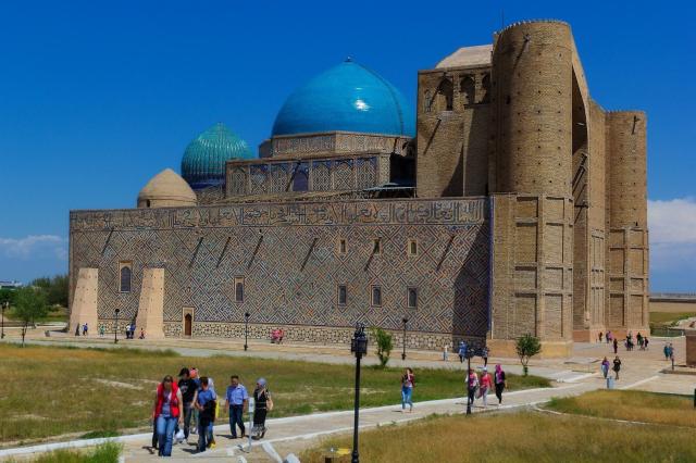 Cesta po Hedvábné stezce: Kyrgyzstán-Kazachstán