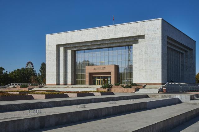 Cesta po Hedvábné stezce: Kyrgyzstán-Kazachstán