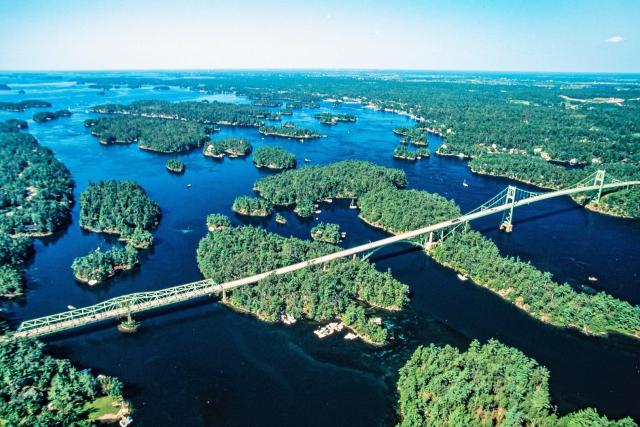 1000 islands