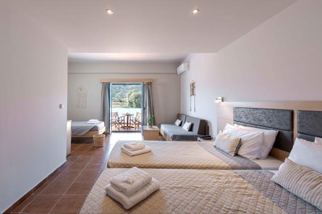 Hotel Skiros Palace
