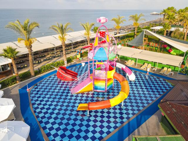 Crystal Family Resort & Spa