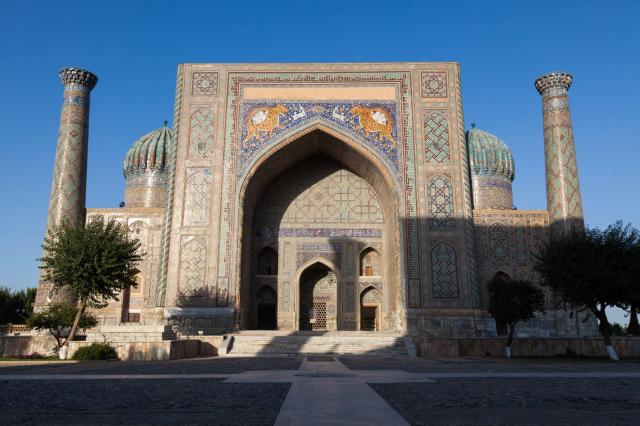 Uzbekistán - Tádžikistán