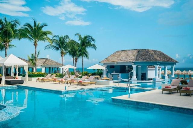 JOIA Rose Hall by Iberostar