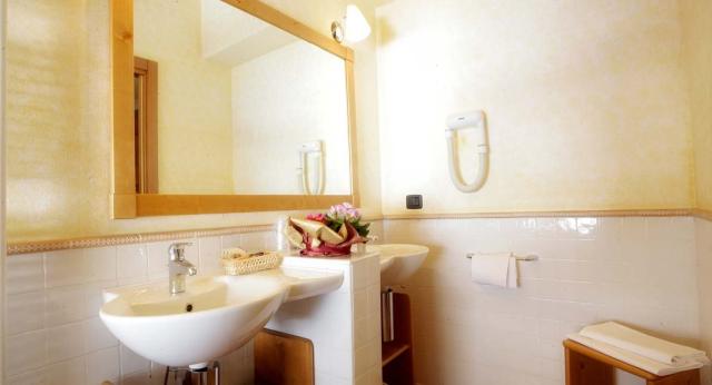 Hotel Alpechiara