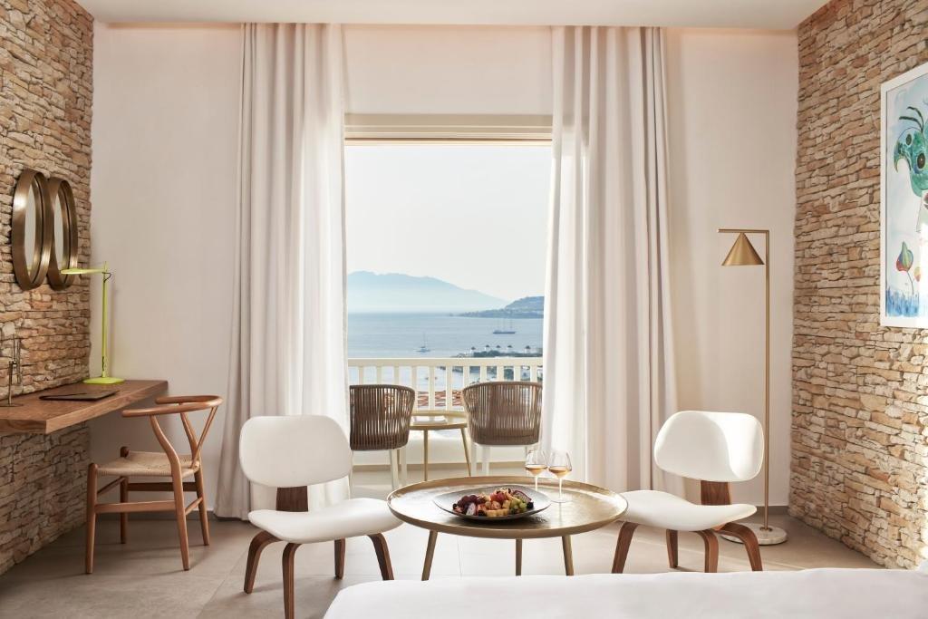 Hotel Myconian Naia
