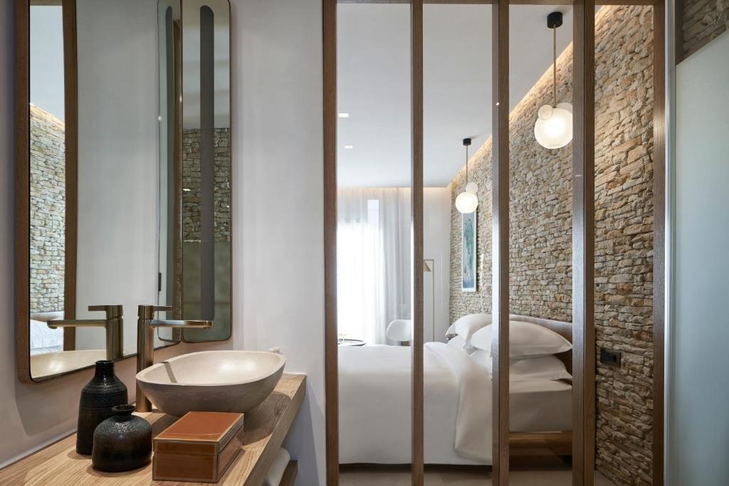 Hotel Myconian Naia
