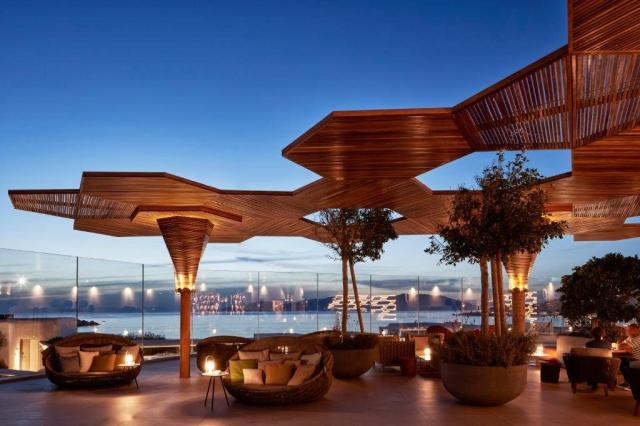 Hotel Myconian Naia