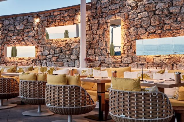 Hotel Myconian Korali - Relais and Chateaux