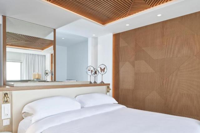 Hotel Myconian Korali - Relais and Chateaux