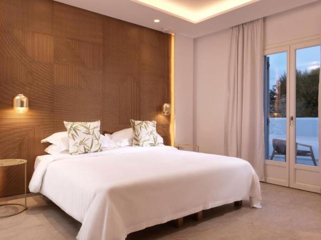 Hotel Myconian Korali - Relais and Chateaux