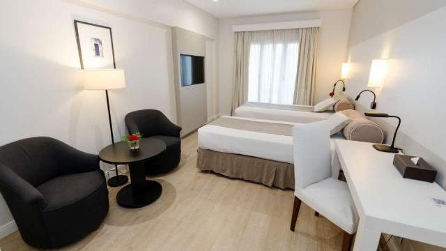 Loi Suites Recoleta Hotel