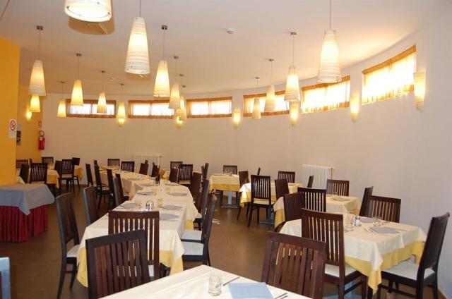 Dolomiti Chalet Family Hotel