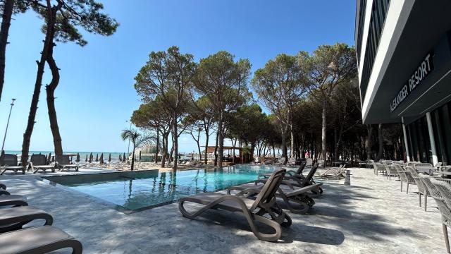Hotel Alexander Resort