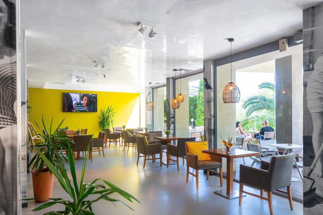 Hotel Excelsior