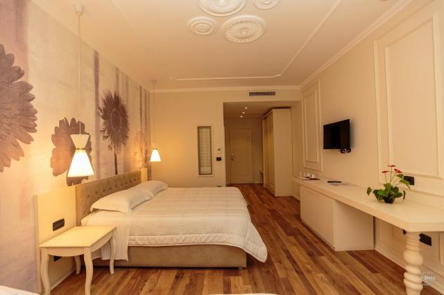 Hotel Regina City