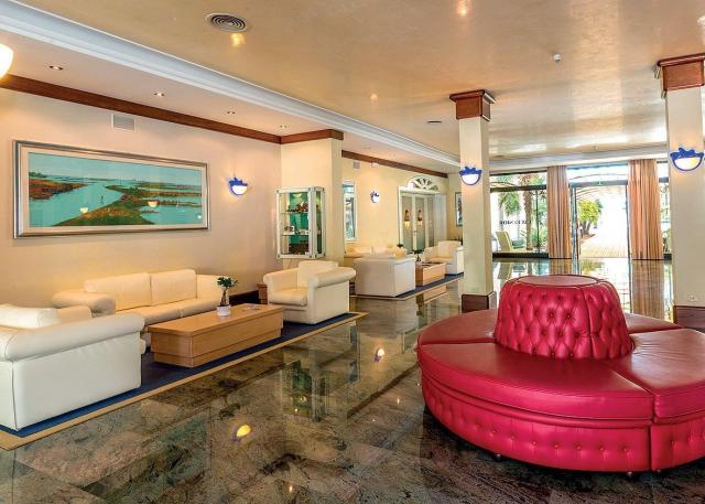 Hotel Excelsior