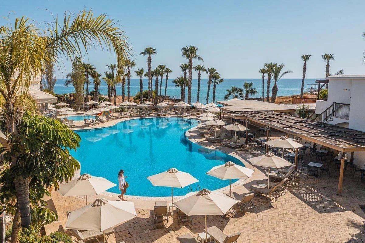 Louis Althea Kalamies Luxury Villas