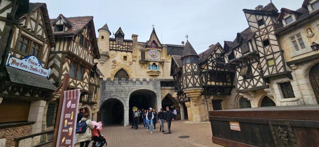 Kouzelná Paříž s návštěvou Disneylandu