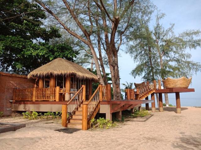 Hotel Santhiya Phuket Natai Resort & SPA