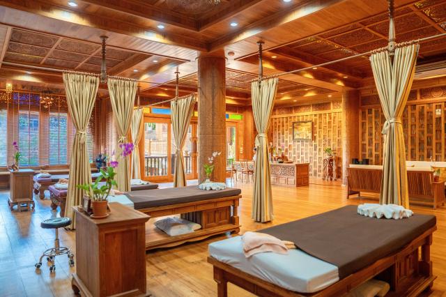 Hotel Santhiya Phuket Natai Resort & SPA