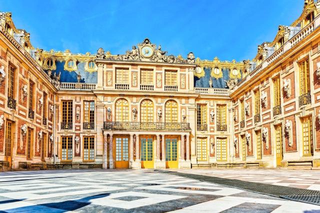 Versailles