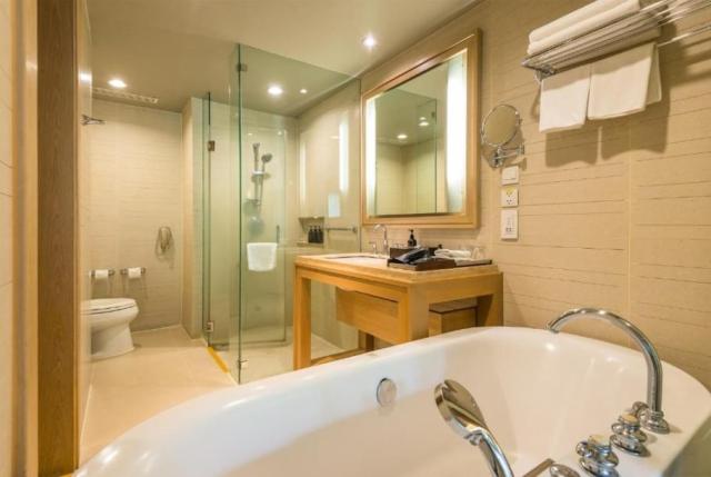 Hotel Dusit Thani Krabi Beach Resort