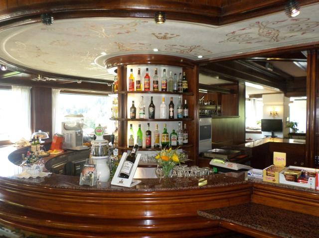 Hotel Corona