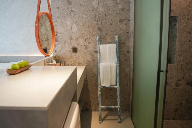 Hotel Kora Beach Resort Phuket