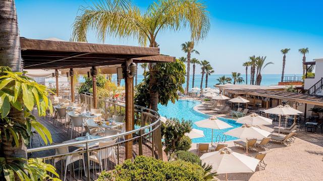 Hotel Louis Althea Beach