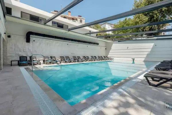 Talia Hotel & Spa 