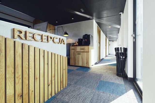New Port Hotel