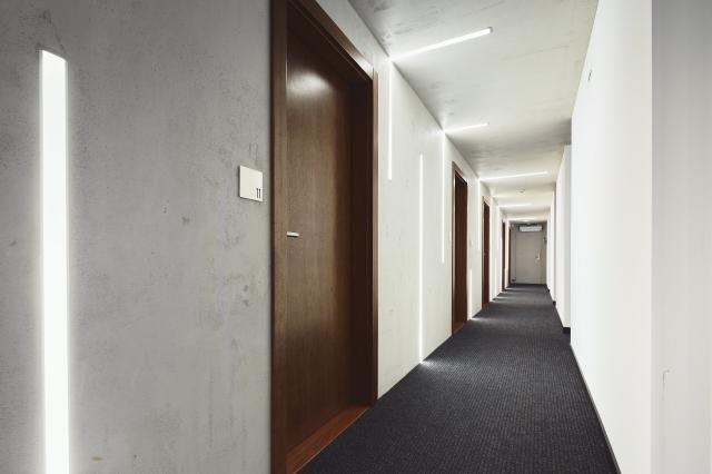 New Port Hotel