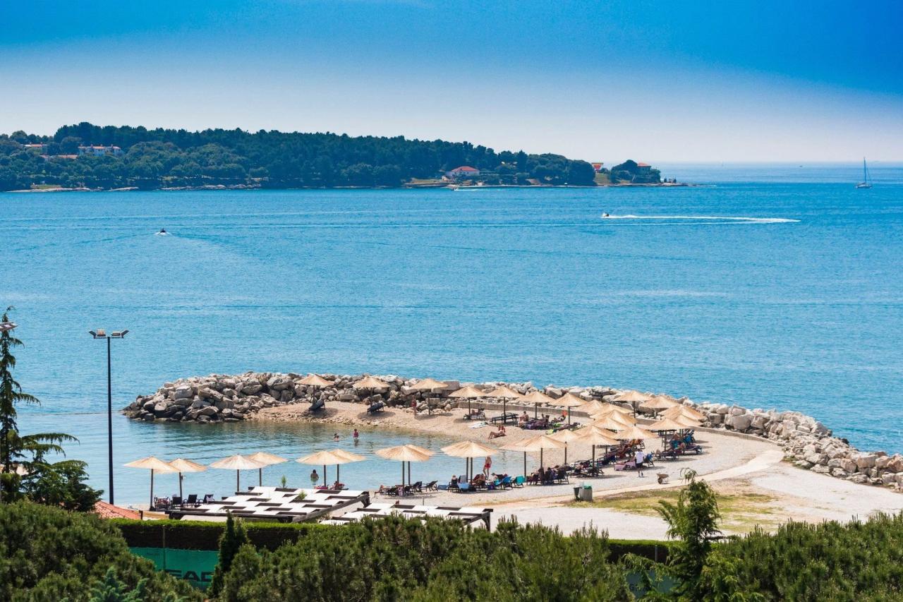 Aminess Vival Maestral Hotel