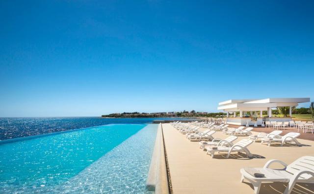 Aminess Vival Maestral Hotel