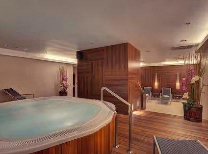 DoubleTree by Hilton