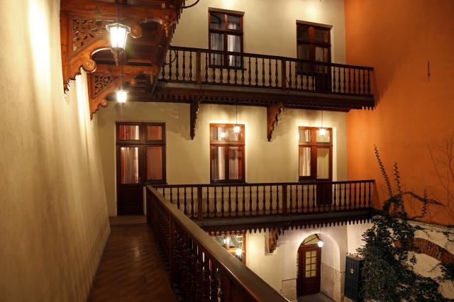 Golebia 8 Residence