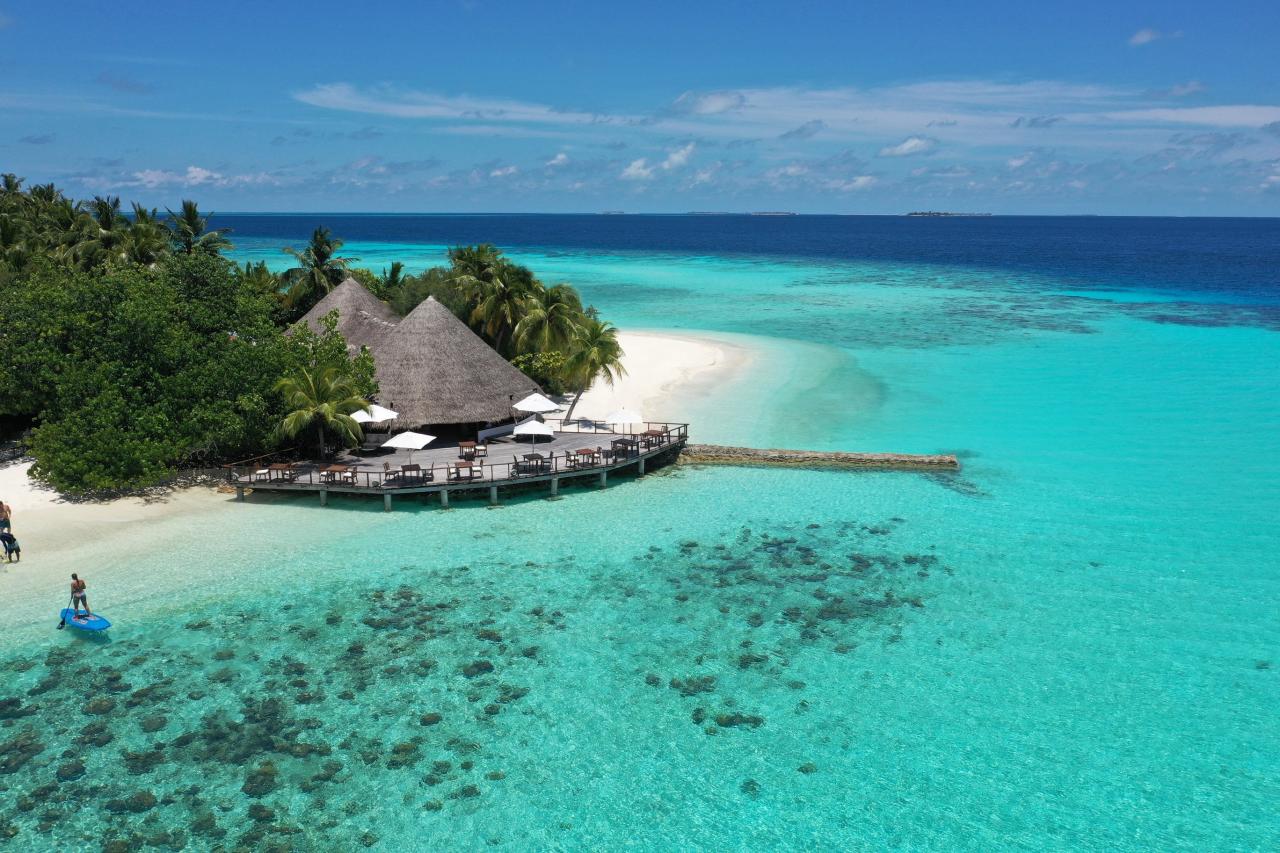 Makunudu Island Resort