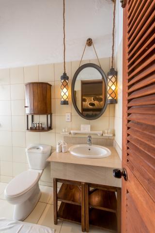 Makunudu Island Resort
