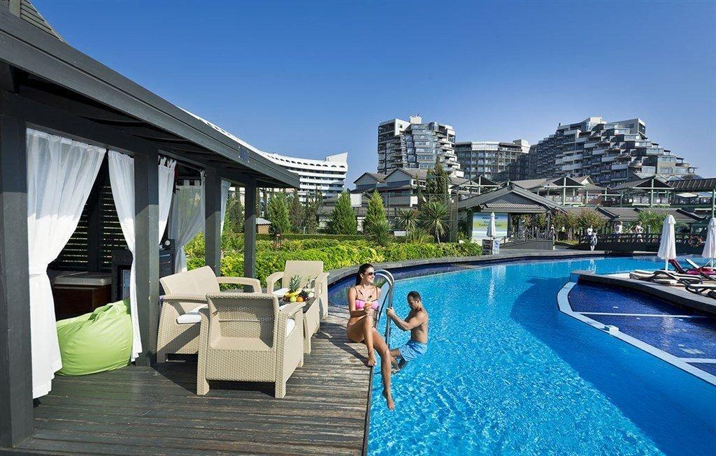 Orient Express & Hotel Limak Lara De Luxe Resort