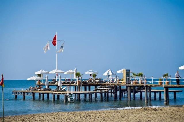 Hotel Limak Lara De Luxe Resort