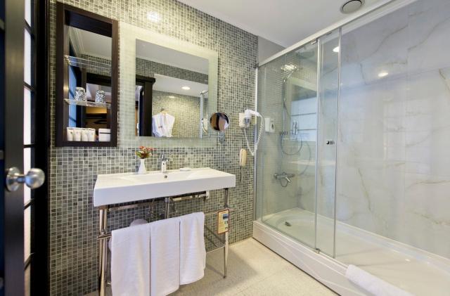 Hotel Limak Lara De Luxe Resort