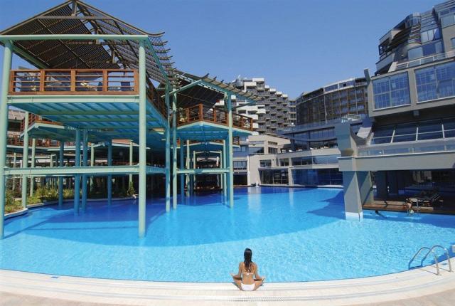 Hotel Limak Lara De Luxe Resort