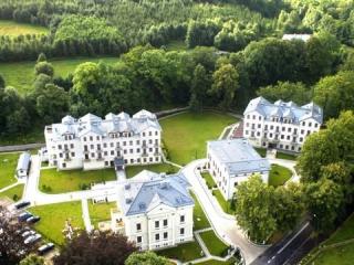 Cottonina Villa & Mineral Spa Resort
